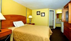  - Eagle Inn Charleston - I-57, Exit 12