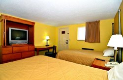  - Eagle Inn Charleston - I-57, Exit 12