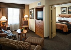  - ClubHouse Hotel & Suites Sioux Falls - I-29, Exit 78