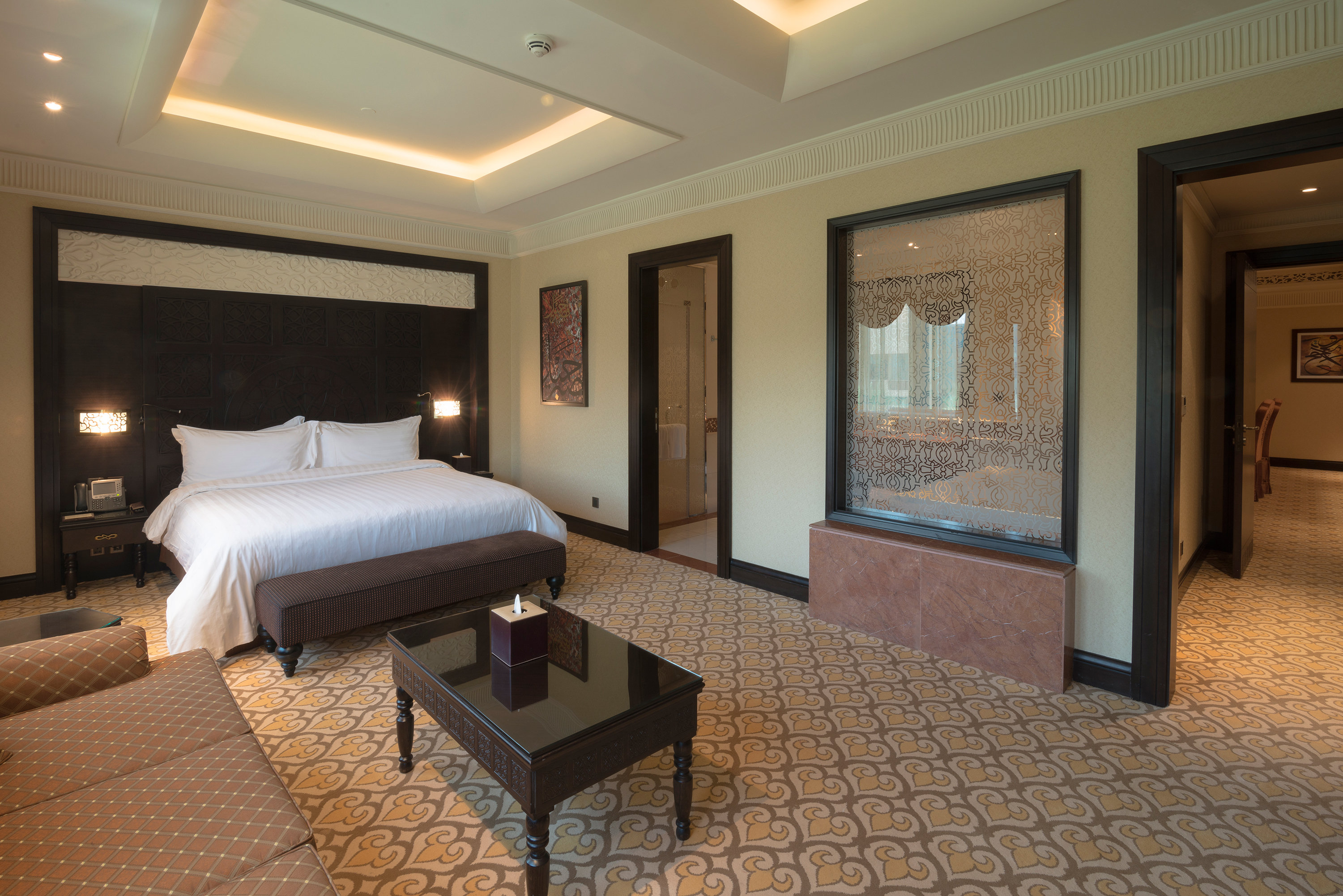 Al Mashreq Boutique Hotel-guestroom-Royal Suite.jpg
