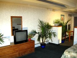  - Santa Fe Inn Pueblo - I-25, Exit 99