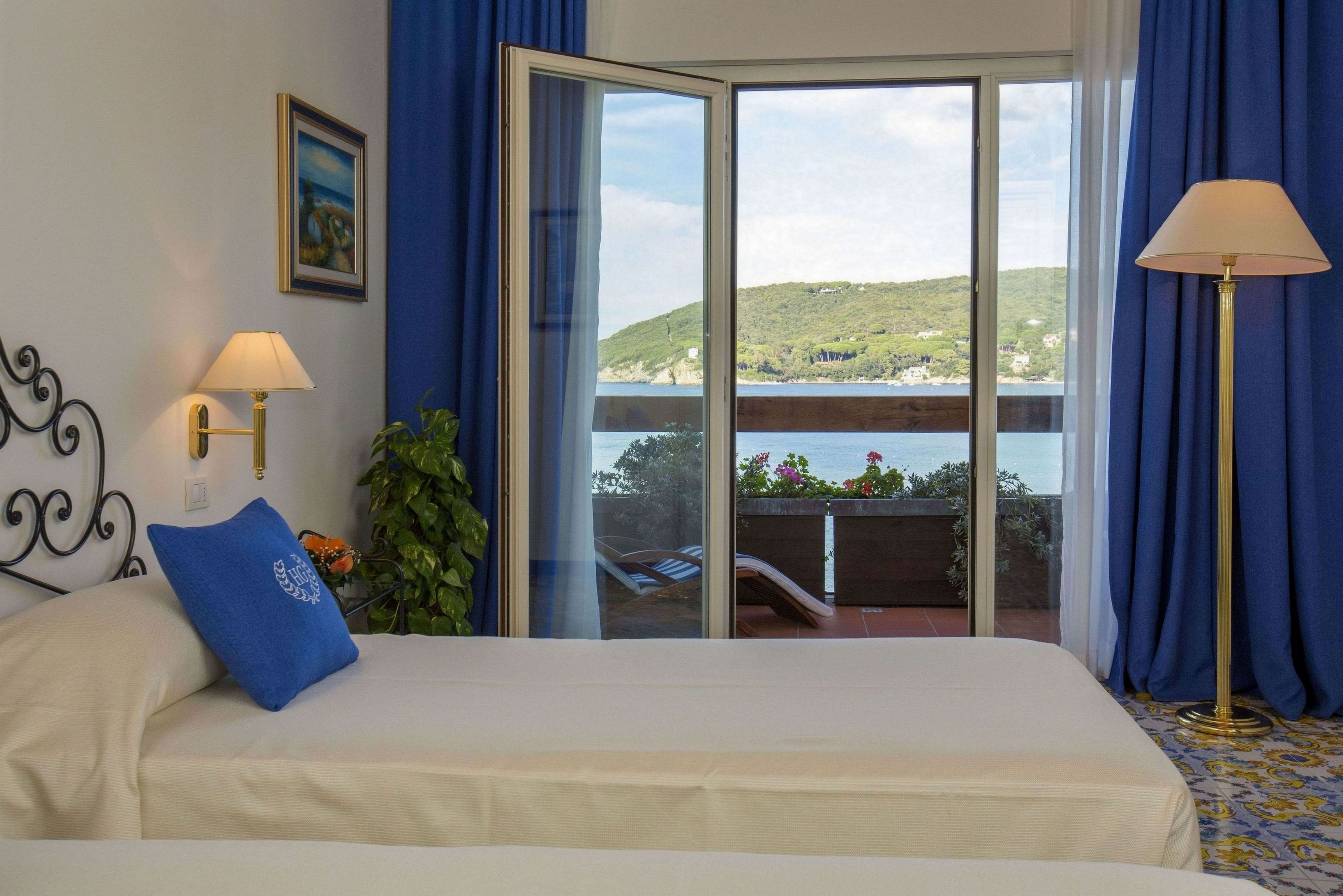 HOTEL DEL GOLFO-guestroom-Suite Sea View.jpg