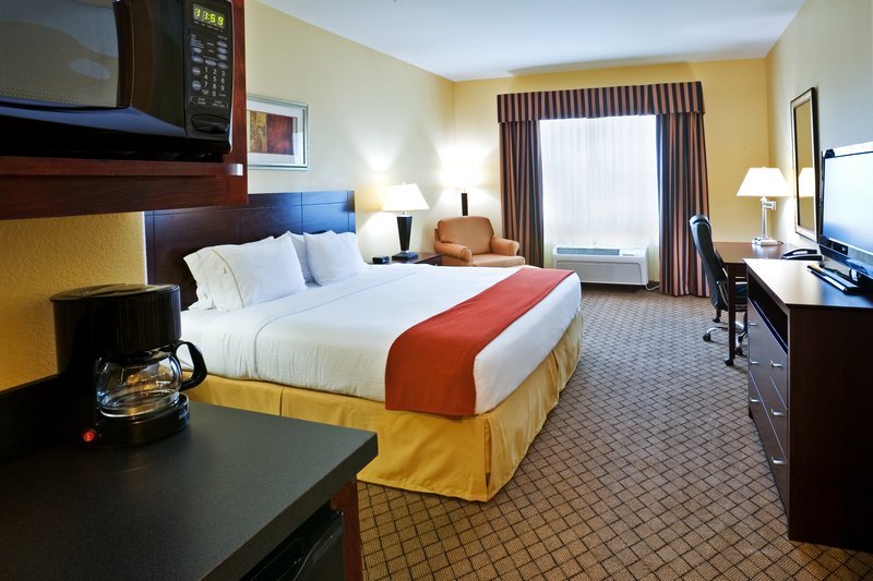 HOLIDAY INN EXP STES NEW BOSTON BY-guestroom-Guest Room.jpg