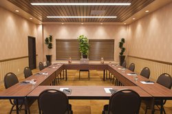  - Lakefront Anchorage Hotel