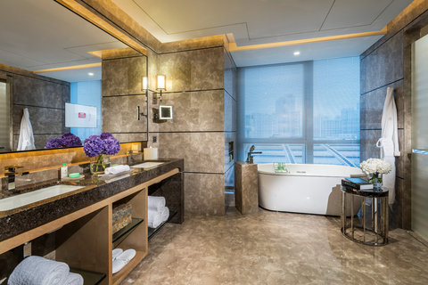 FOUR SEASONS HOTEL SHENZHEN - Photo 6