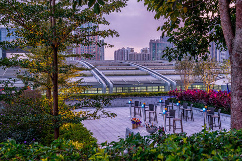 FOUR SEASONS HOTEL SHENZHEN - Photo 21