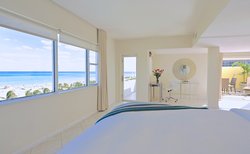  - South Seas Hotel Miami Beach