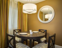  - Marin Suites Hotel Corte Madera