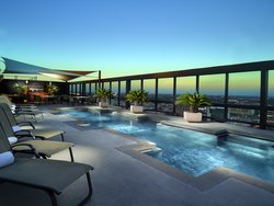  - Omni Hotel Austin - I-35, Exit 234B