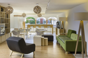 TravelPort