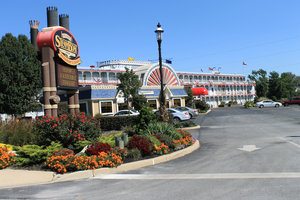 steamboat lancaster fulton inn hotel larger pa