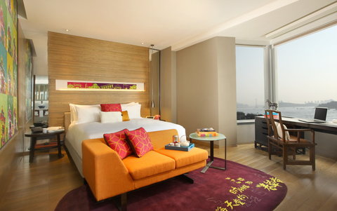 HOTEL INDIGO HARBOUR VIEW - Photo 136