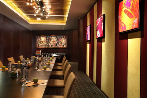 HOTEL INDIGO HARBOUR VIEW - Photo 138