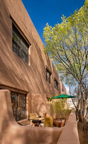 ROSEWOOD INN OF THE ANASAZI - Photo 29
