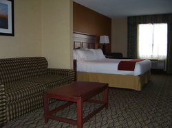  - Holiday Inn Express & Suites Belleville