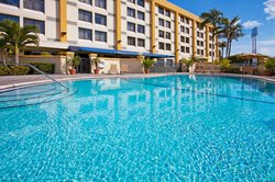  - Holiday Inn Express & Suites Hialeah