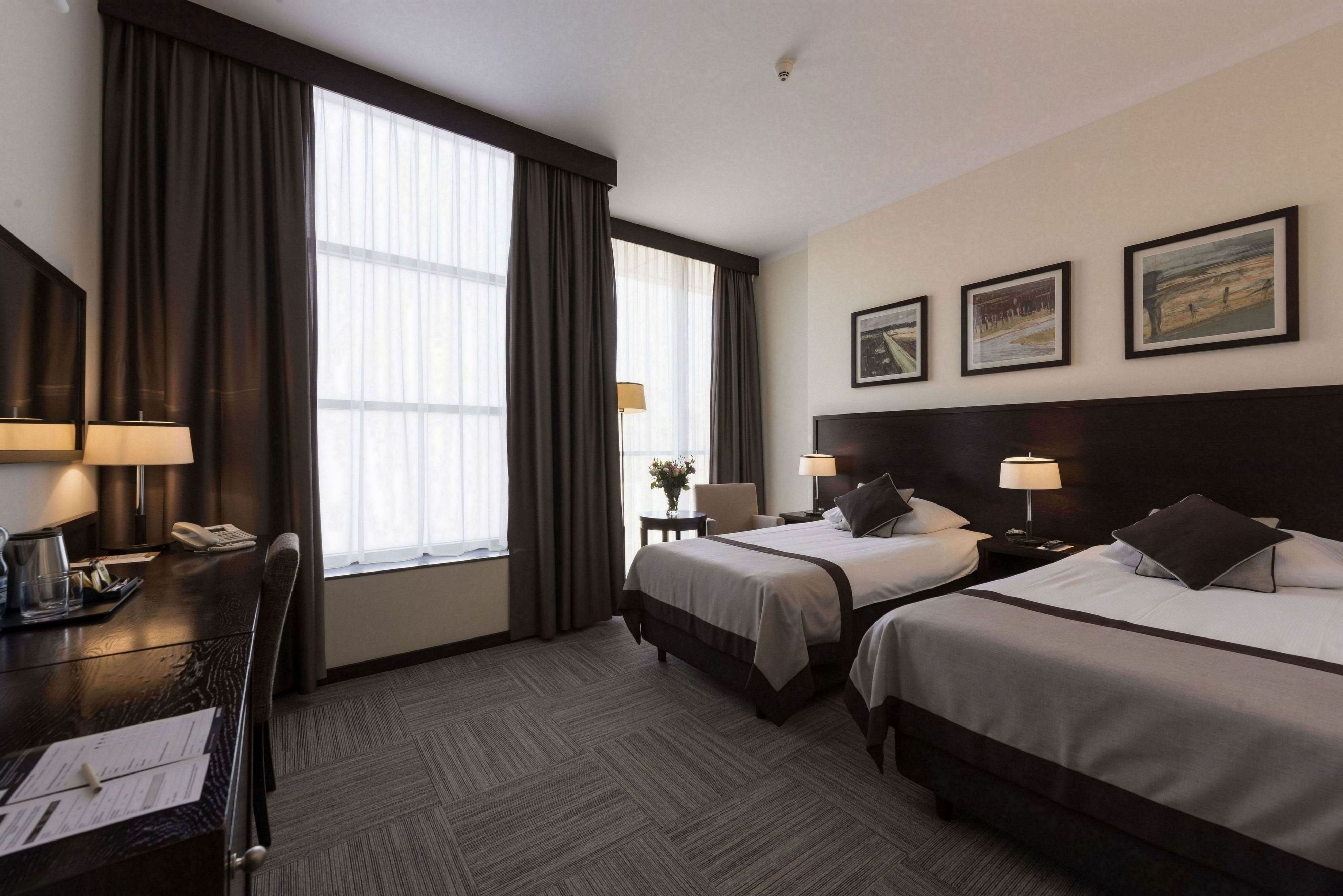 EUROPEUM HOTEL-guestroom-CLASSIC TWIN ROOM.jpg