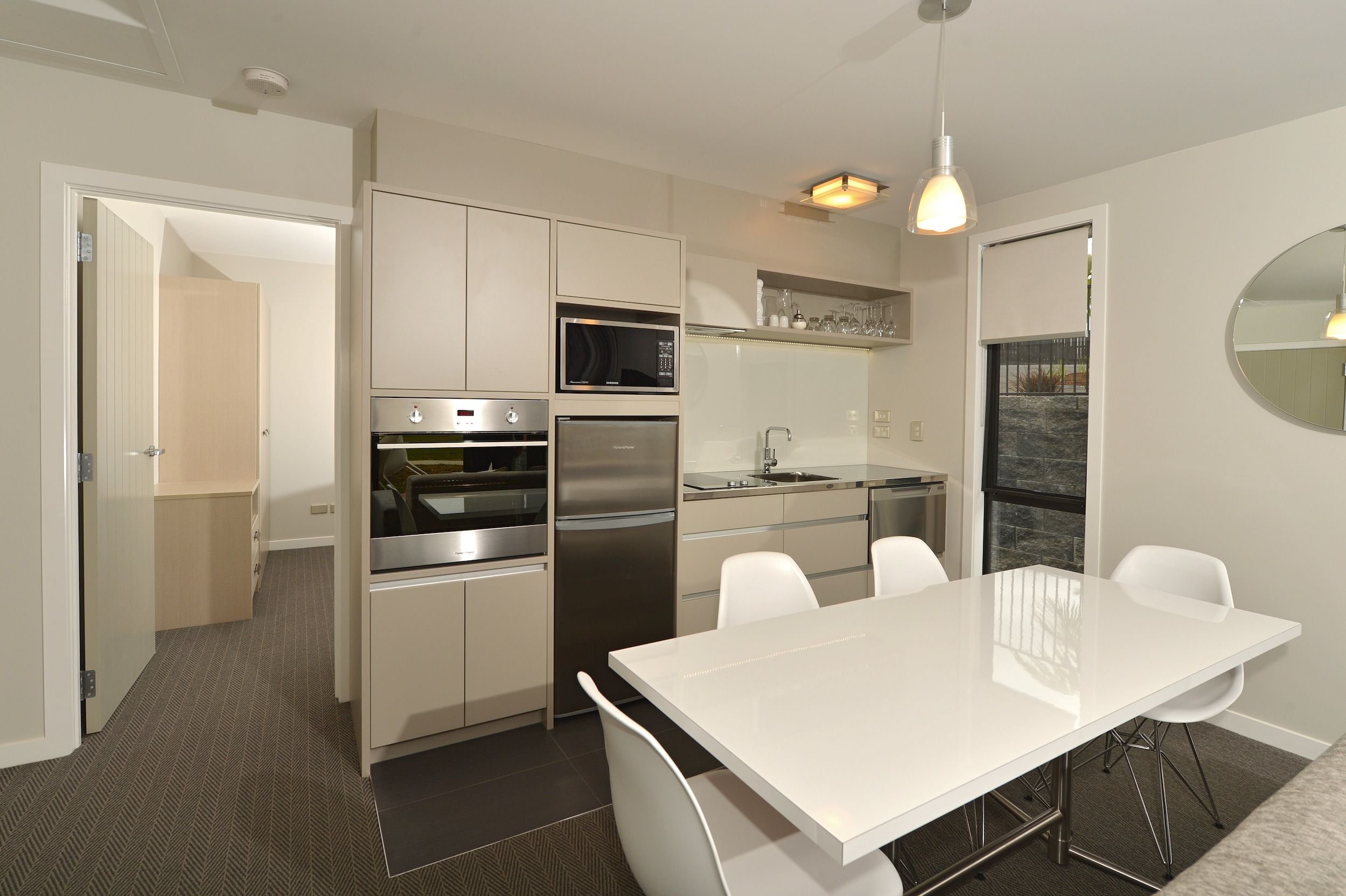 KERIKERI HOMESTEAD MOTEL AND APARTM-guestroom-Premium 1 bed apt NEW.jpg