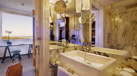 INTERCONTINENTAL GENEVA - Photo 110