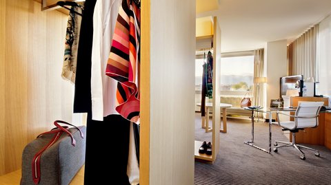 INTERCONTINENTAL GENEVA - Photo 113