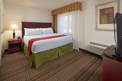  - Holiday Inn & Suites Santa Maria
