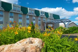  - Holiday Inn Southwest Viking Sunset Hills - I-44, Exit 277B