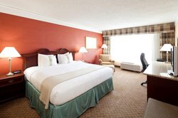  - Holiday Inn Mayfield Village - I-271, Exit 36