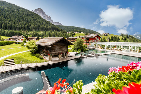 ALPENROYAL HOTEL - Photo 6