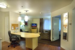  - Candlewood Suites Round Rock - I-35, Exit 252B