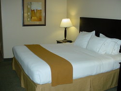  - Holiday Inn Express & Suites Athens - I-65, Exit 351
