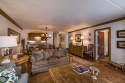  - Mountain Haus Hotel Vail - I-70, Exit 176