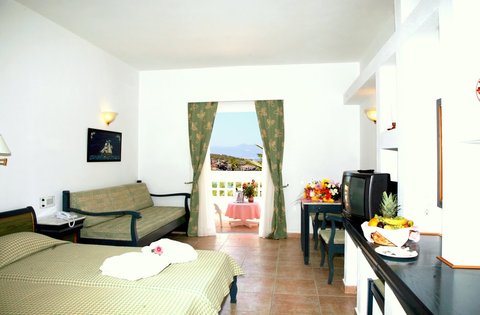 ISTRON BAY HOTEL-guestroom-Room.jpg
