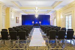  - Crowne Plaza Hotel Oregon Convention Center Portland - I-5, Exit 302A