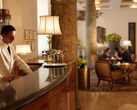 FOUR SEASONS HOTEL MILANO - Photo 5