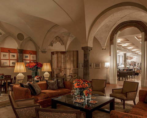 FOUR SEASONS HOTEL MILANO - Photo 21