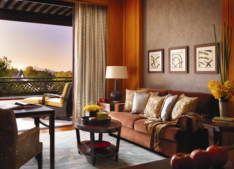 FOUR SEASONS HOTEL HANGZHOU AT WEST LAKE - Photo 18