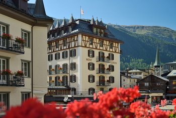 MONT CERVIN PALACE