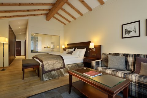 MONT CERVIN PALACE - Photo 13