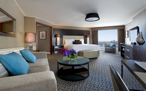 FOUR SEASONS HOTEL SYDNEY - Photo 6