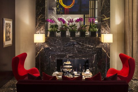 FOUR SEASONS HOTEL PARK LANE - Photo 20