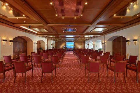 MONT CERVIN PALACE - Photo 77