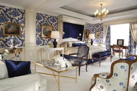 FOUR SEASONS HOTEL GEORGE V PARIS - Photo 48