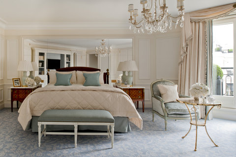 FOUR SEASONS HOTEL GEORGE V PARIS - Photo 6