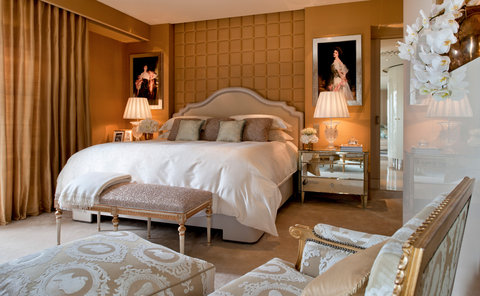 FOUR SEASONS HOTEL GEORGE V PARIS - Photo 8