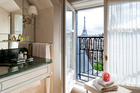 FOUR SEASONS HOTEL GEORGE V PARIS - Photo 5