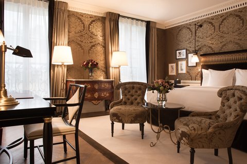 LA RESERVE PARIS HOTEL AND SPA - Photo 27