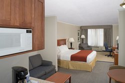  - Holiday Inn Express & Suites Rensselaer - I-90, Exit 9