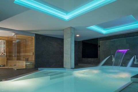 GRAND HOTEL DES ALPES - Photo 34
