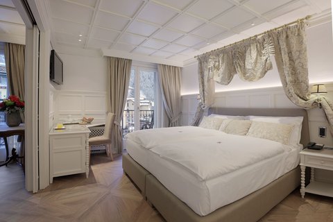 GRAND HOTEL DES ALPES - Photo 9