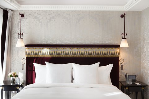 LA RESERVE PARIS HOTEL AND SPA - Photo 29